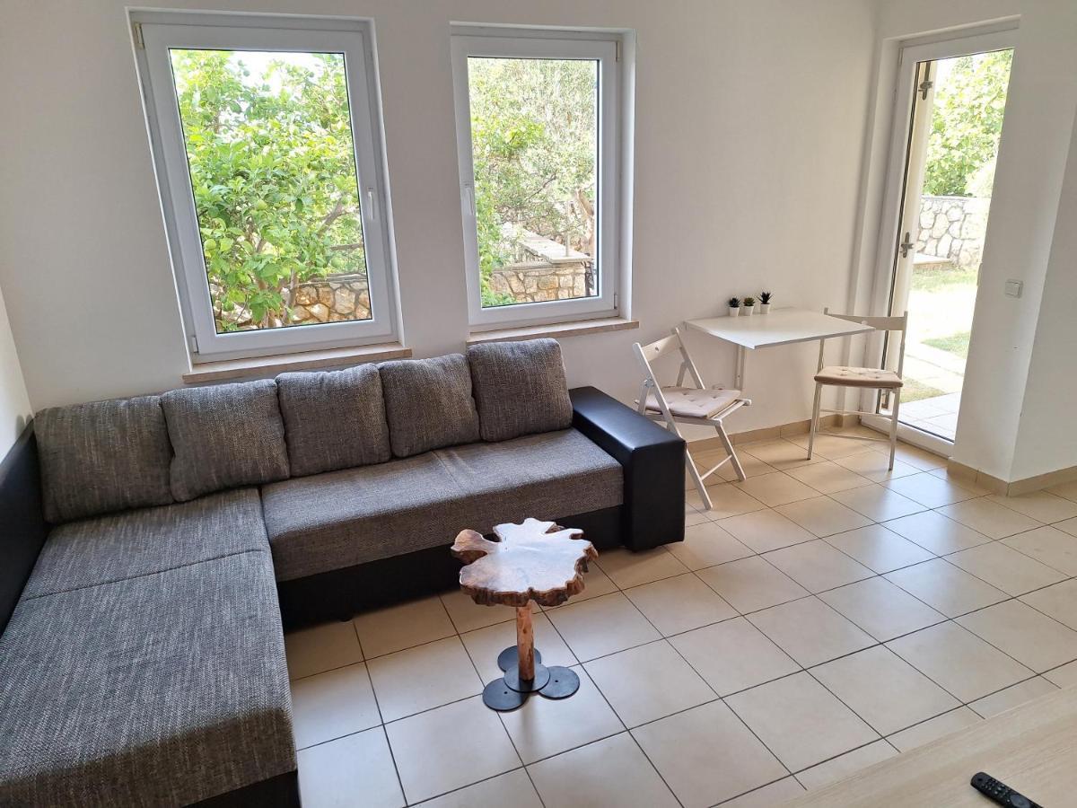 Nico Appartement Novalja Buitenkant foto